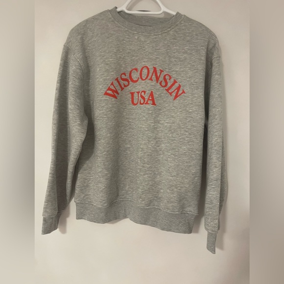 Dunnes graphic sweater - Picture 1 of 3